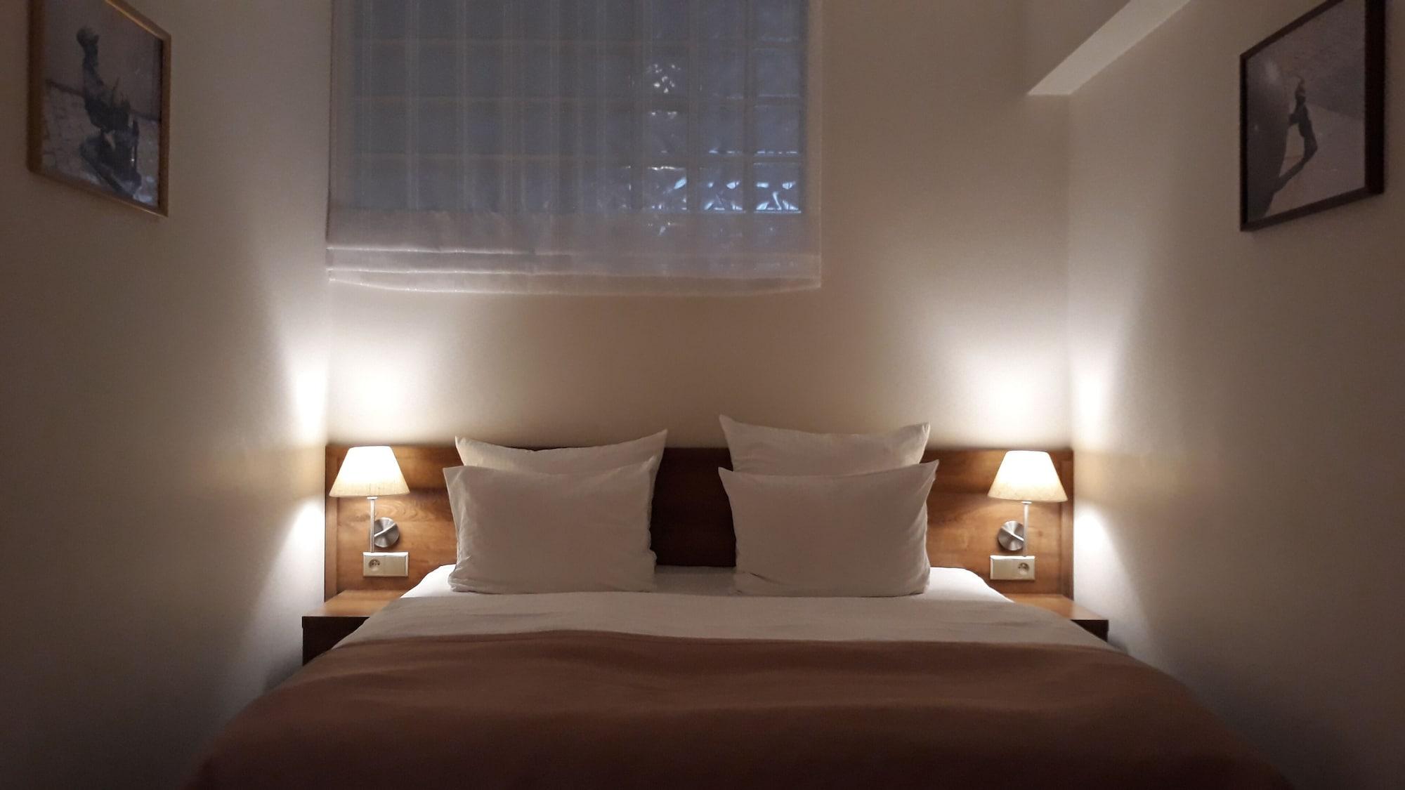 Hotel Gem Wroclaw Bagian luar foto