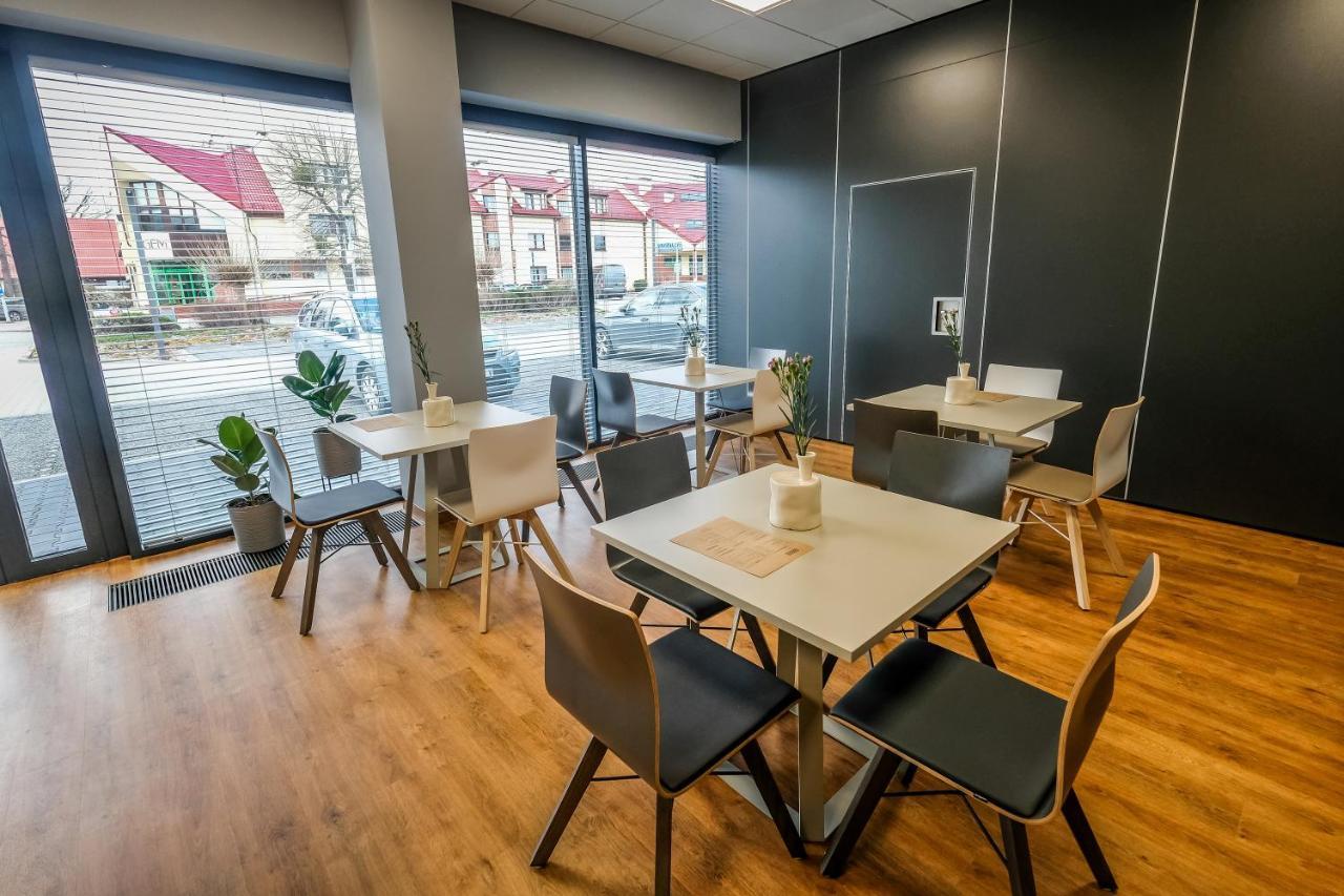 Hotel Gem Wroclaw Bagian luar foto