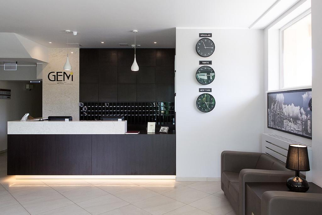 Hotel Gem Wroclaw Bagian luar foto